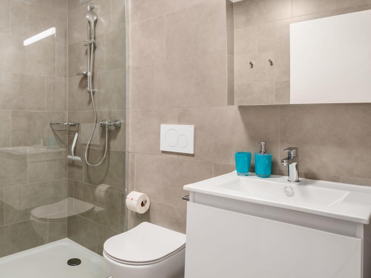 Apartment Loctowers A3-6-3 By Interhome Локарно Екстериор снимка